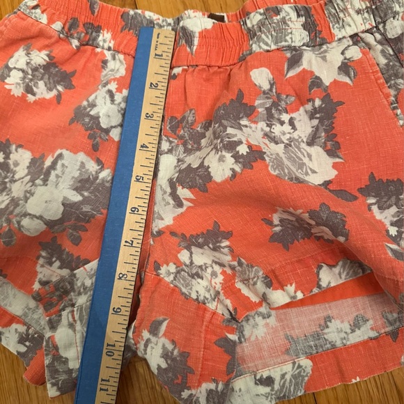 Kut from the Kloth Coral Floral Linen Shorts Elastic Waist Size 4 (n) - Picture 10 of 13